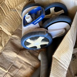 Pool Cleaner Vacuum Like New 
