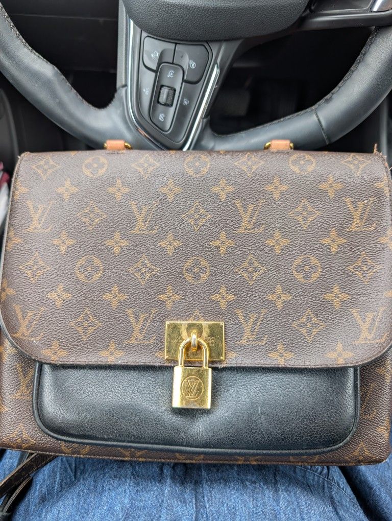 Authentic Louis vuitton