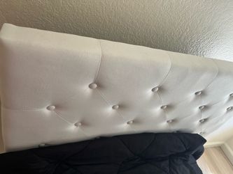 Twin size bed includes mattress and frame only 170$$&!
