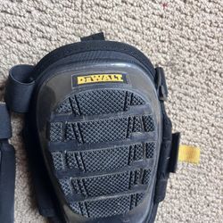 Used 1 -2 Times Dewalt Knee Pads
