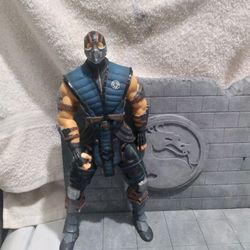 Mezco Mortal Kombat Sub Zero