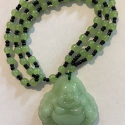 This exquisite Burmese handmade natural jade necklace Natural stone with natural color! Symbolizes wealth and good fortune! A warm blessing for precio