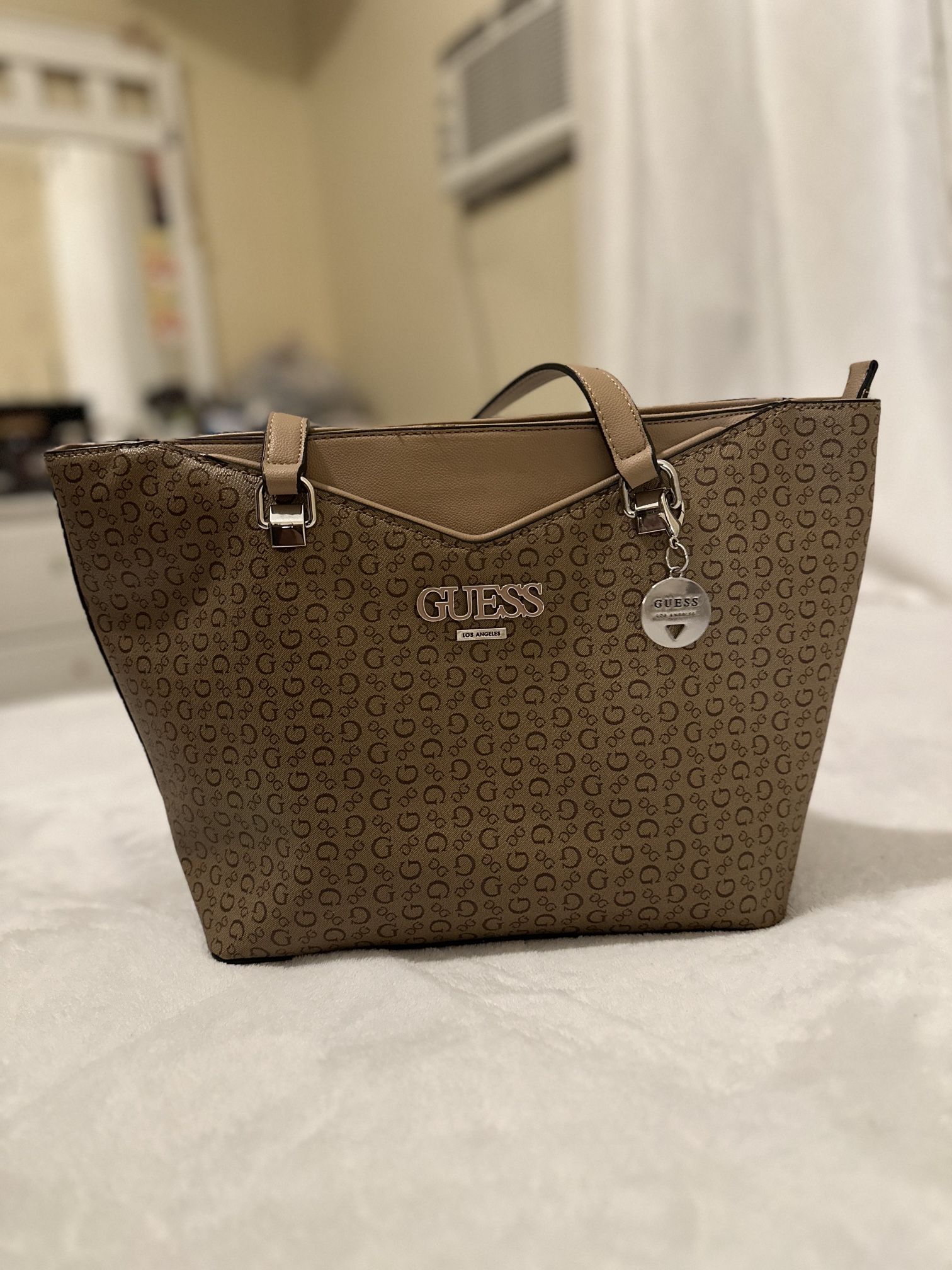 Guess bag
