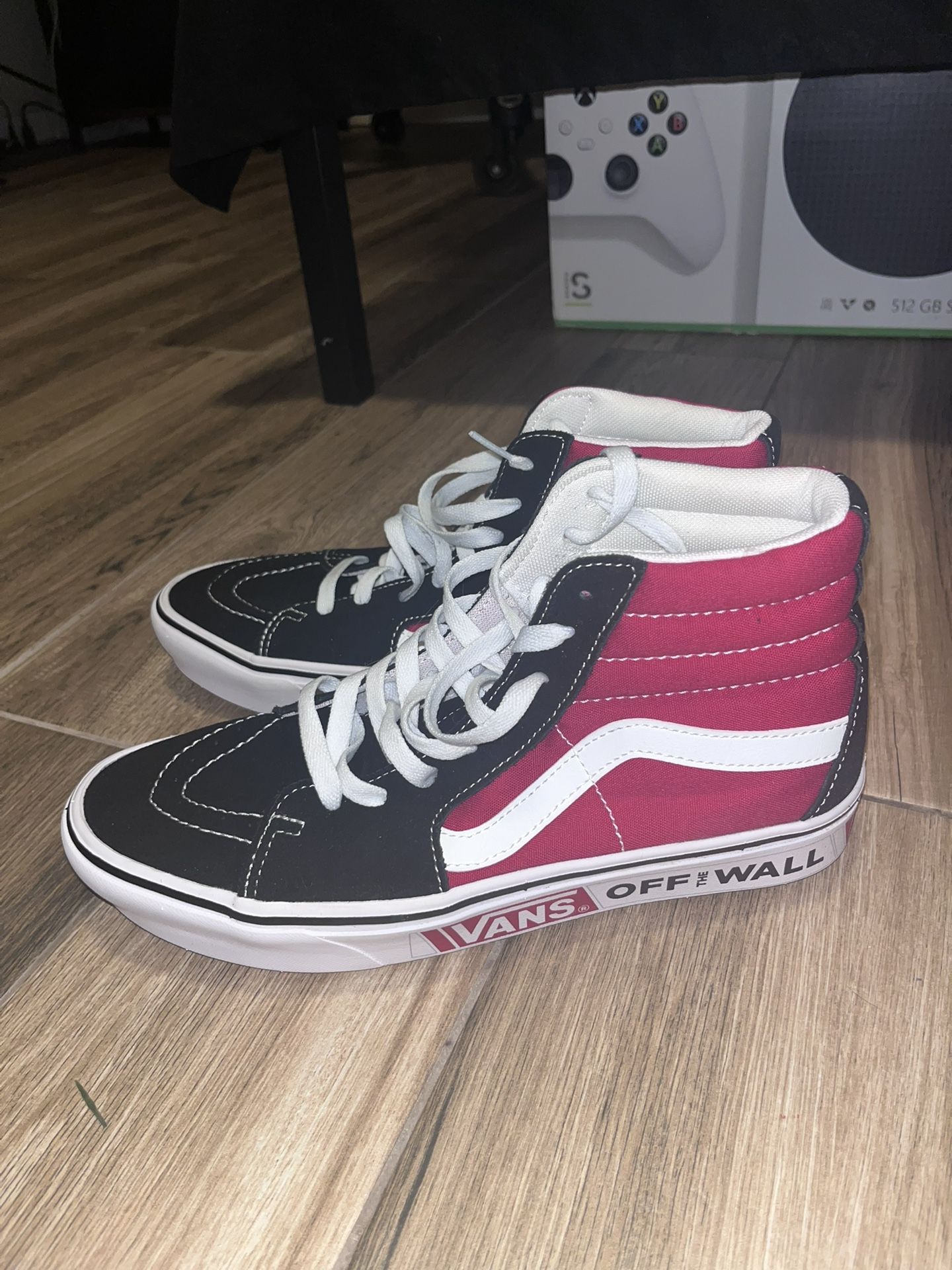 3 pairs of brand new vans size 9 