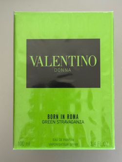Valentino Green stravaganza