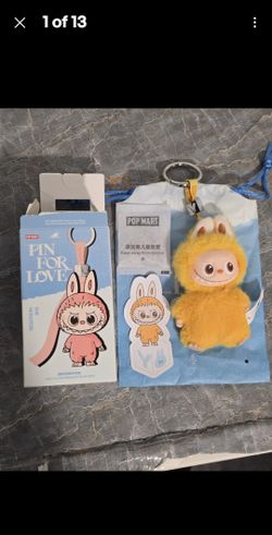 POP MART Labubu The Monsters Pin For Love Plush Pendant "Y" (Yellow) 
