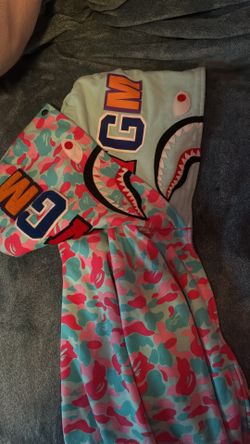 A bathing ape hoodie