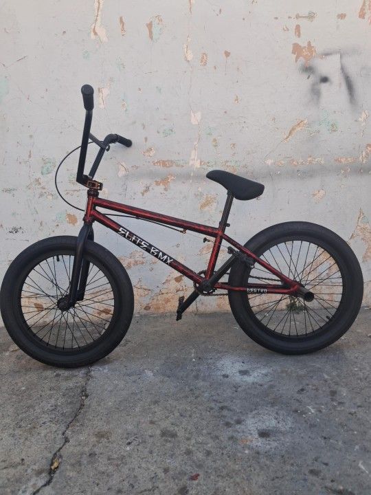 NEW Elite Destro BMX Bike Red Carnage