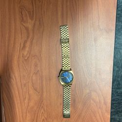 Nixon Watch Original Asking 100 Only Asking 80