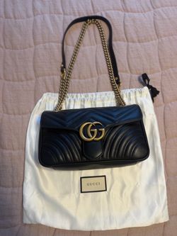 Gucci GG Marmont Shoulder Bag
