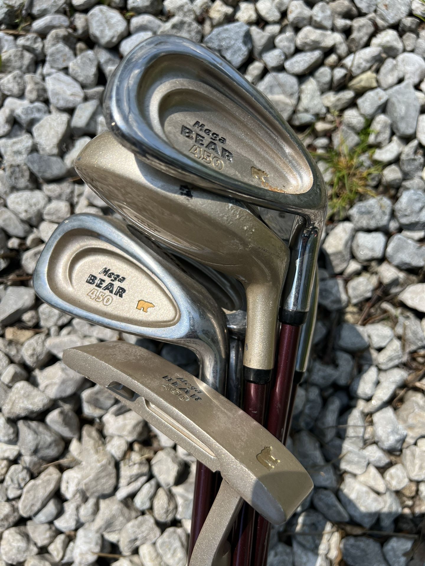 Set of Ladies Golden Bear Mega Bear 450 Golf Clubs 4-Sand Wedge and Putter