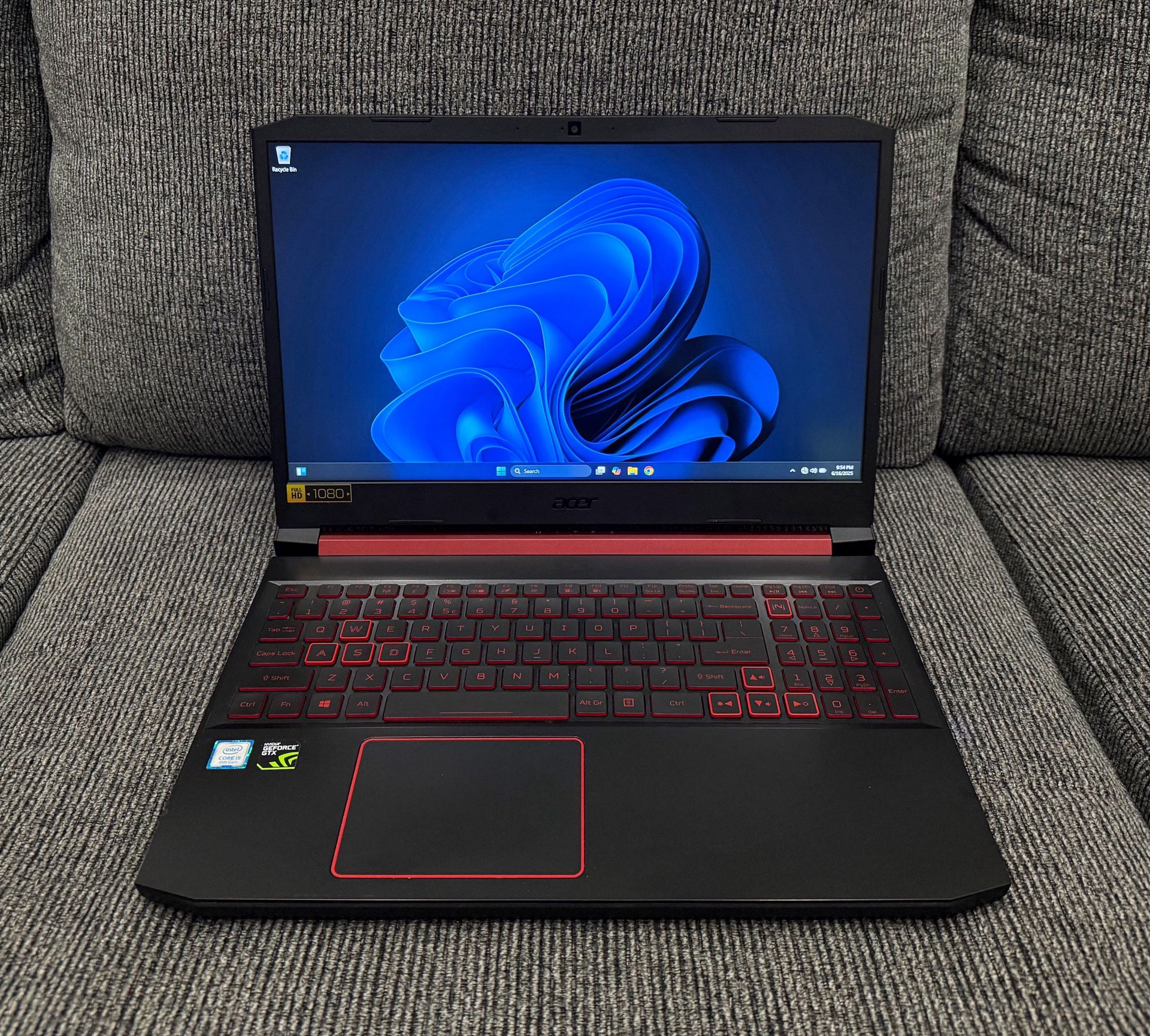 Acer Nitro 5 Gaming Laptop 15.6” - Nvidia GTX 1050, Intel i5, 32GB RAM, 512GB NVMe SSD