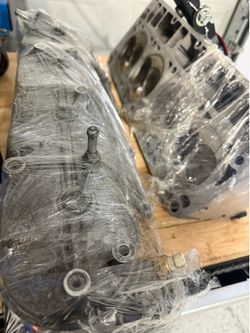 2015 ls3 heads w/valves , rocker arms