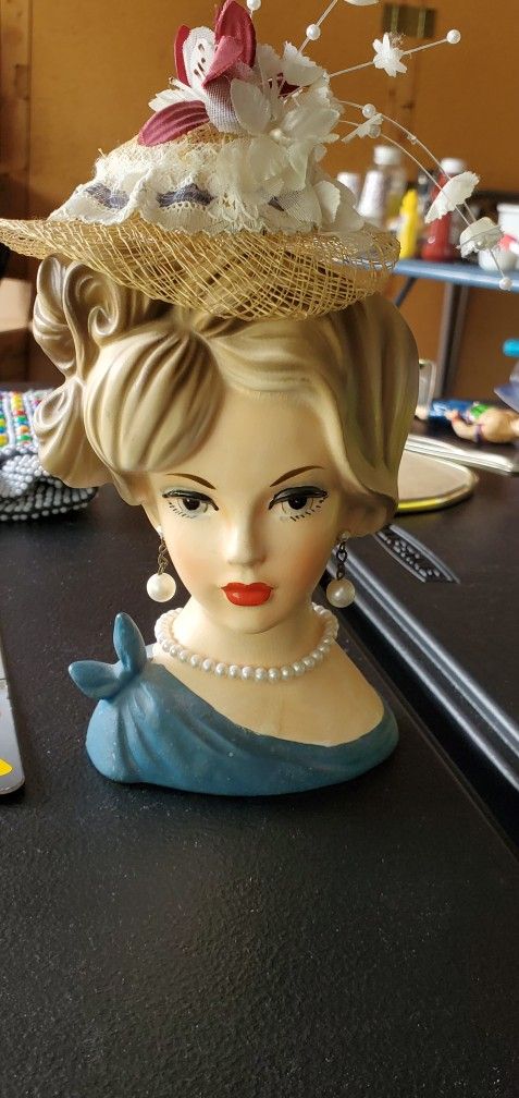 Vintage lady decoration