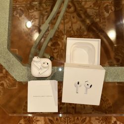 Apple AirPods 4(No Noise Canceling)