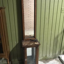 SMALL SLIM MIRRORED CABINET 