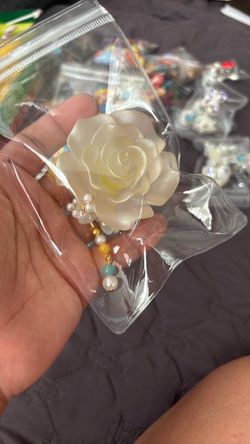 Rose Flower beads for pens or crafts key chins with Beaded Chain