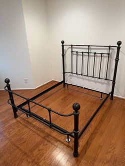 Twin size Iron Bed Frame