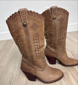 Very Volatile cowboy boots