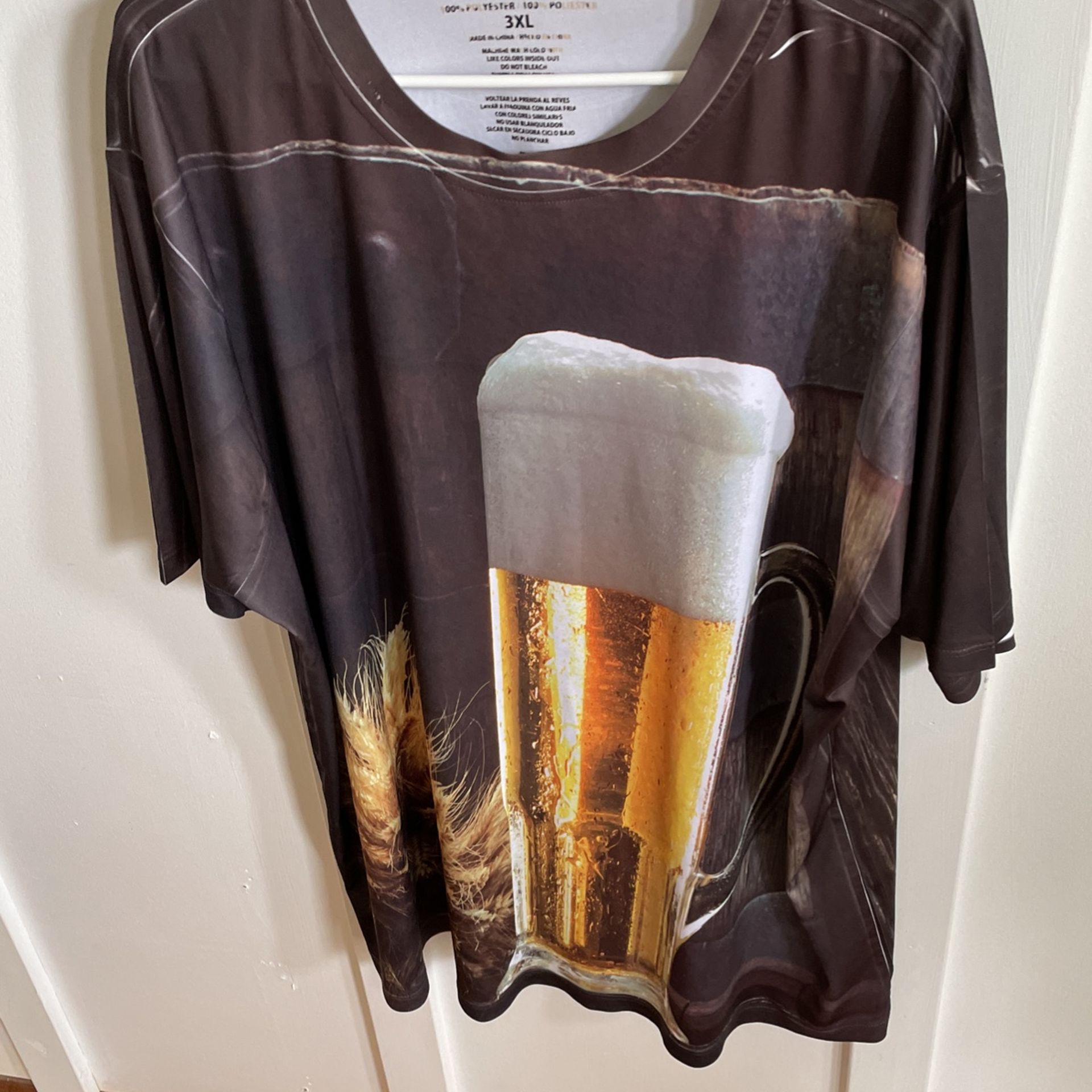 Beer Graphic T-shirt 