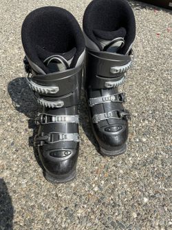 Kids Ski Boots - 274mm, very good condition