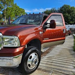 2005 Ford F350 Super duty King Ranch 