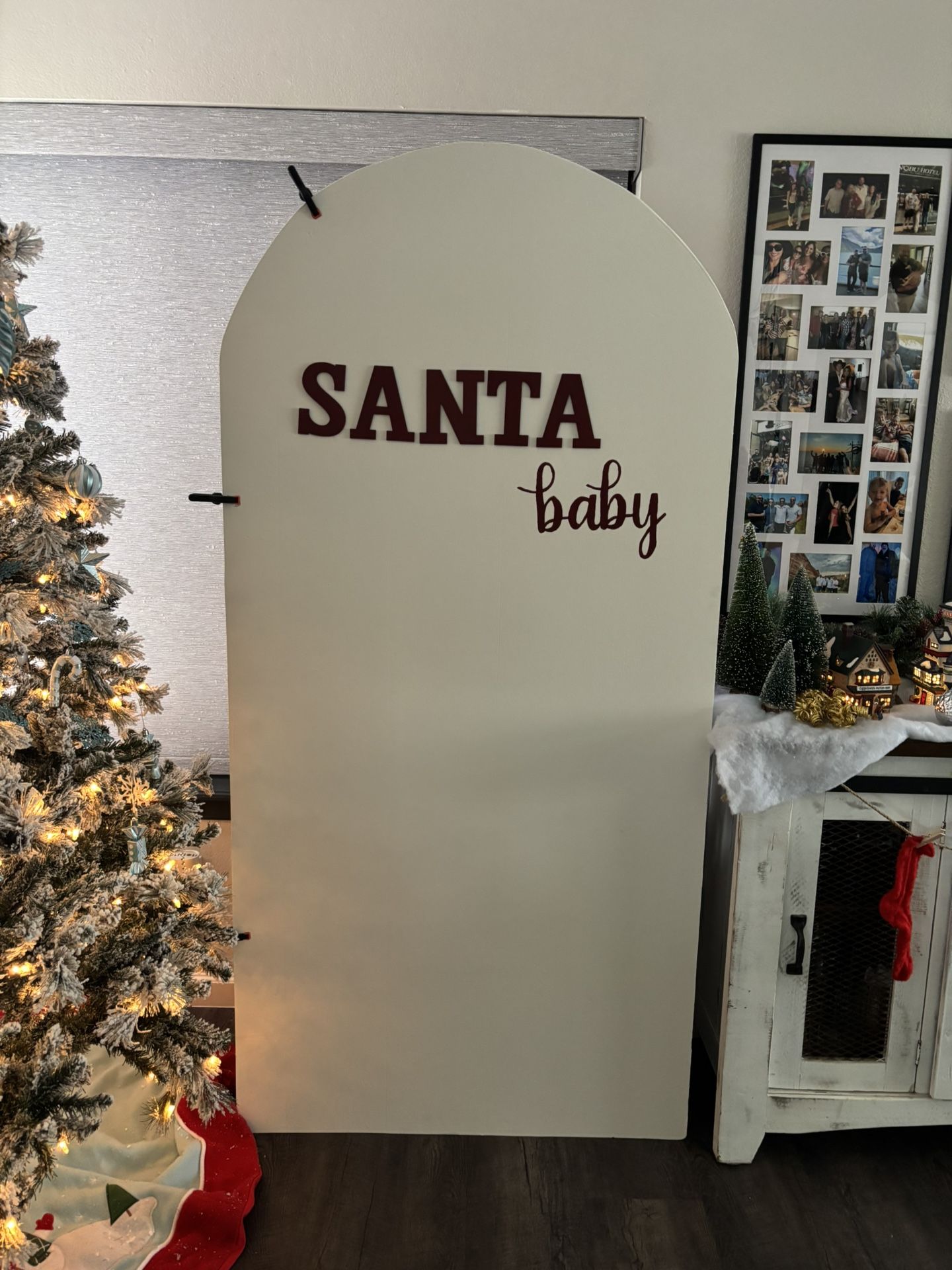 Santa Baby Balloon Stand