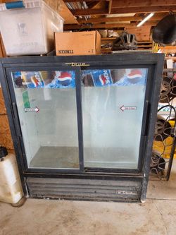 Beverage Pepsi refrigerator
