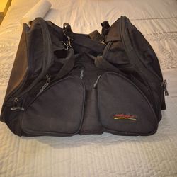 Nautica Shoreline Collection lg duffel bag