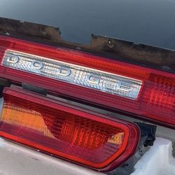 2008 - 2014 Dodge challenger tail light and center light