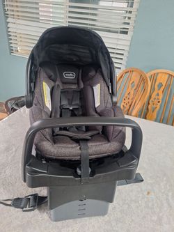 Evenflo Infant Car Seat with Base