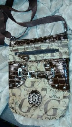 Beautiful Ladies Side/Shoulder Bag