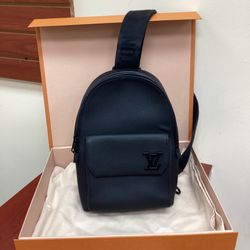 Pilot Sling Bag Lv