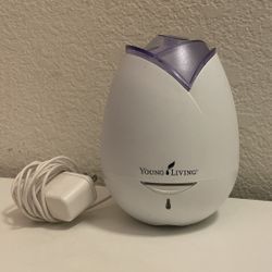 Young Living Essential Oil Tulip Diffuser - Air Purifier  
