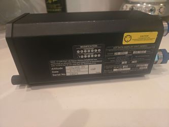 ADDU Air Data Display 9D-80130-15 missing 1 knob