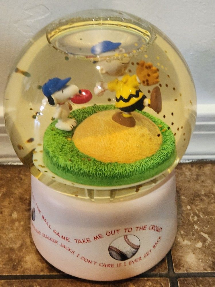 Brand New Peanuts Take Me Out To The Ball Game Musical Snowglobe