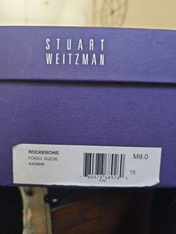 Stuart Weitzman
Rockerchic Over-The-Knee Boots