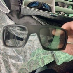 Oakley 