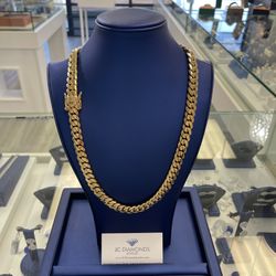 Chain Cubanlink  12 ‘’ Mm Wide 10k Solid  26 Inch 