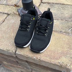 Black Women’s Shoes Size 7.5