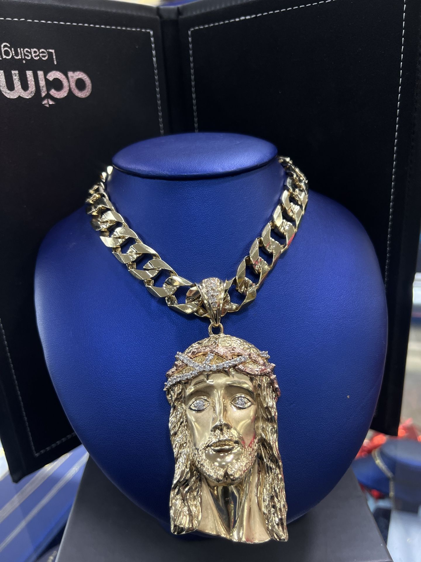 28” curb 10KYG chain READ👇🏻