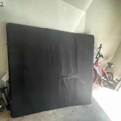 Tri Fold Tonneau Cover for Short Bed