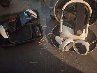 Bundle for sale- meta quest 2, Playstation portal, Sony earbuds
