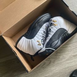 Jordan 12  Size 8