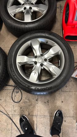 275/50/20 With Wheels Oem Jeep Grand Cherokee