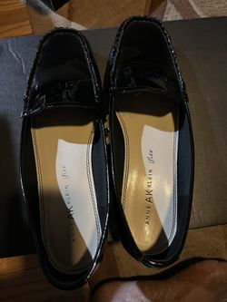 Anne Klein Flex Size 9M Patent Leather Loafer