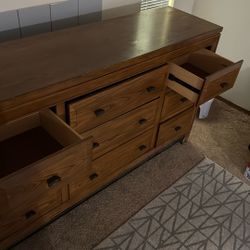 Wooding Dresser 
