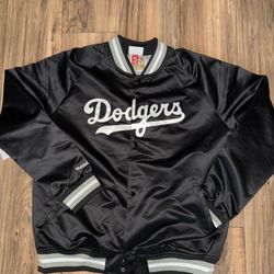 New men’s size large & XL Mitchell & ness LA Dodgers satin jacket 