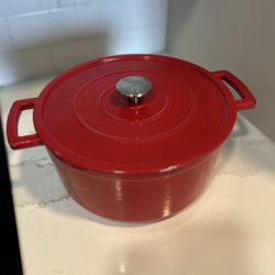 5.5 Quart Red Dutch Oven 