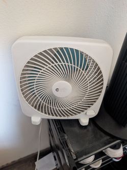 Mini fan and small fan